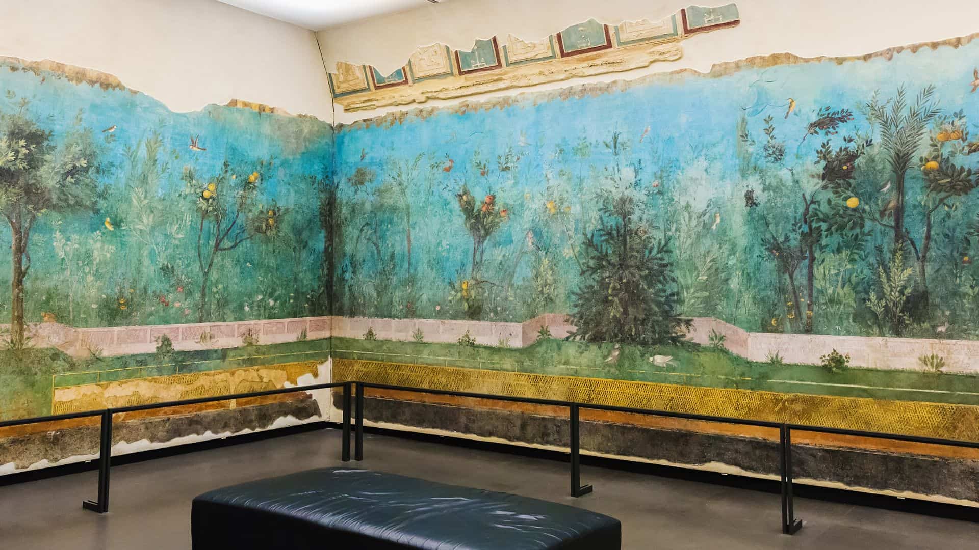 The frescoed walls of Livia's Garden.