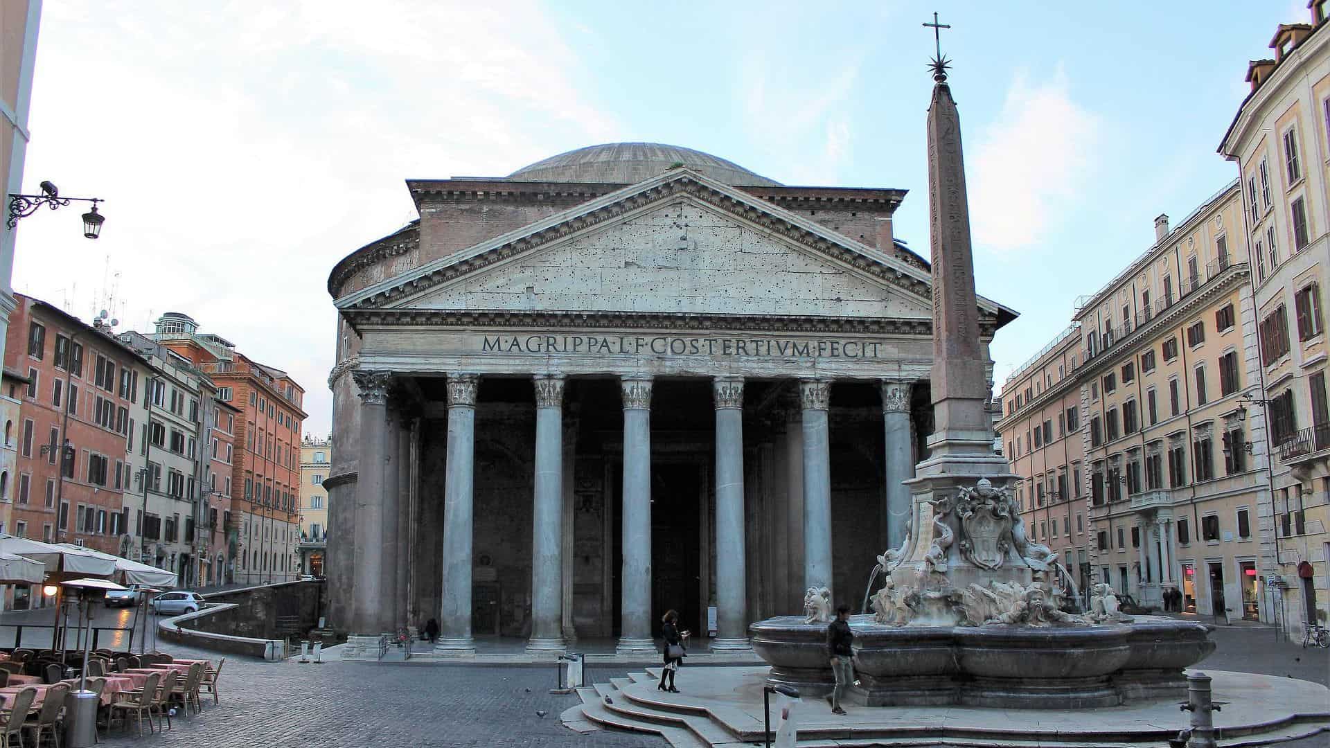 Visit the Pantheon in Rome, Italy